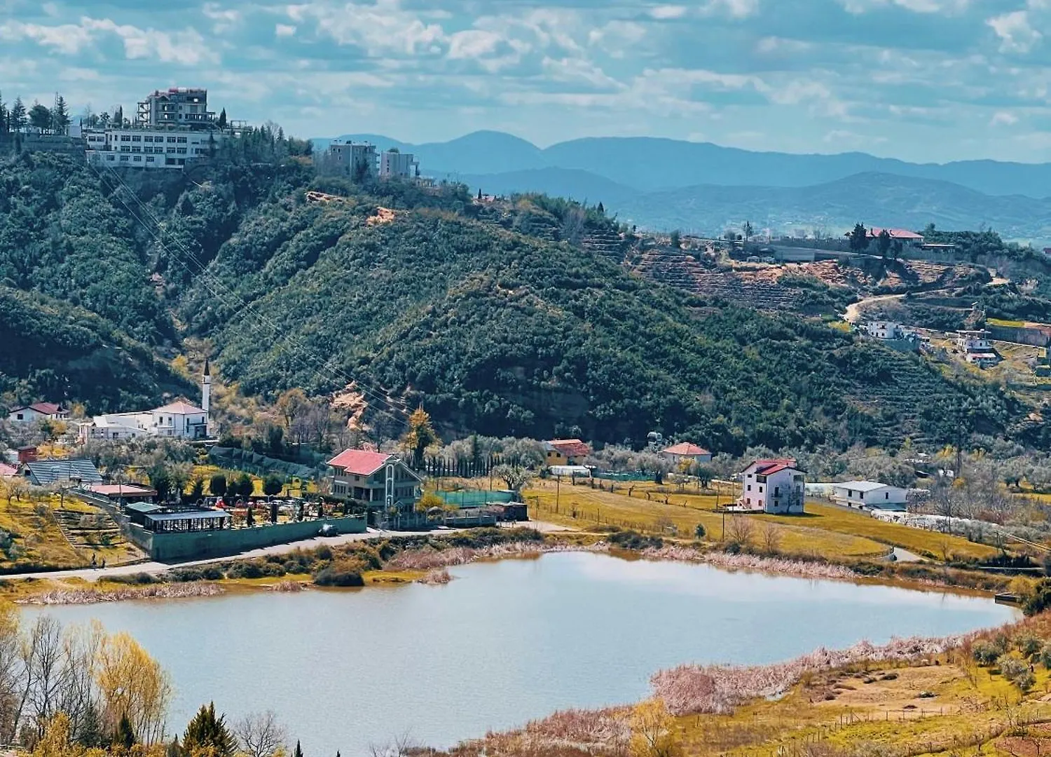 Chateau Fasel Tirana 4*,