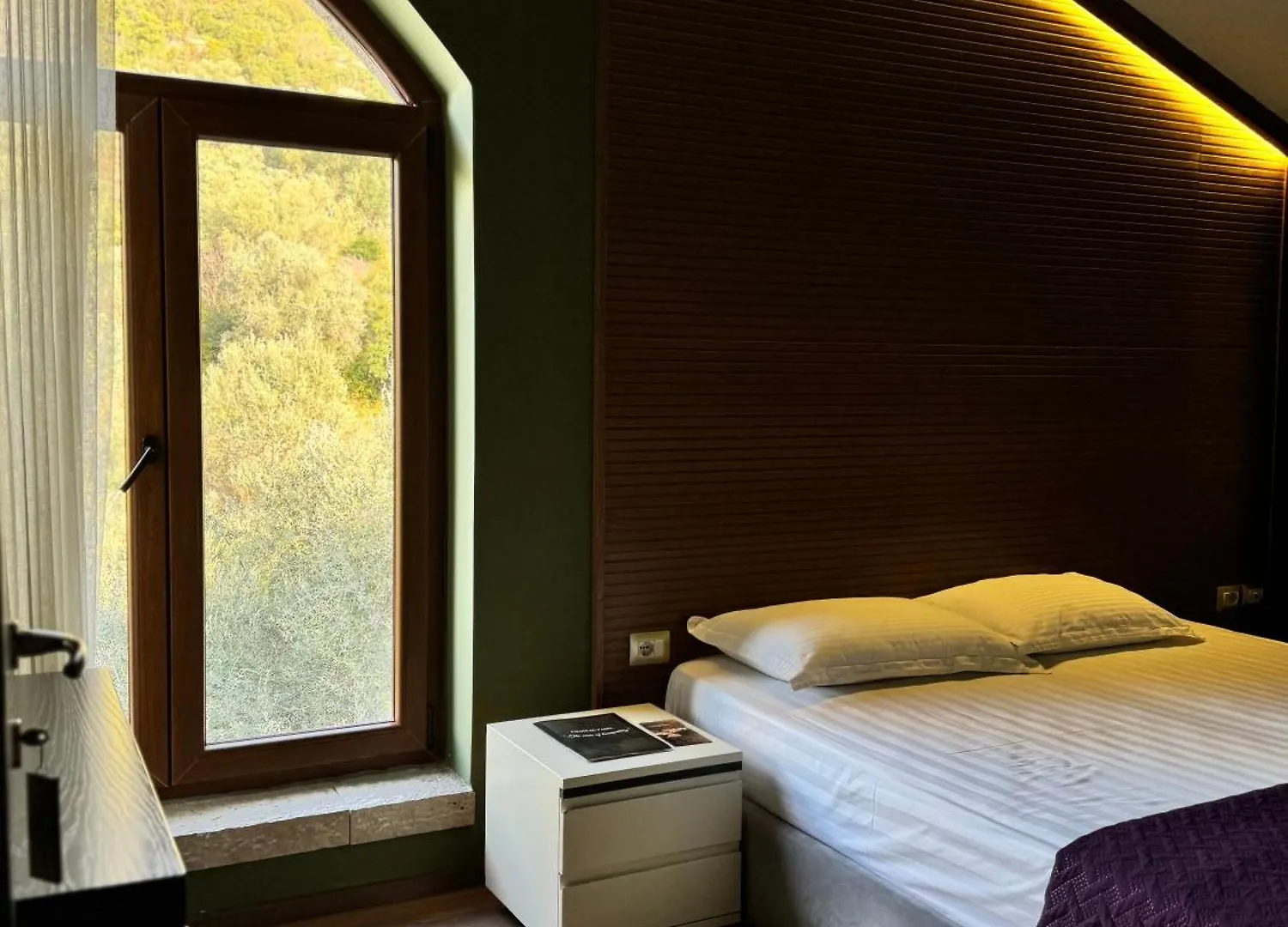 Chateau Fasel Tirana Hotel