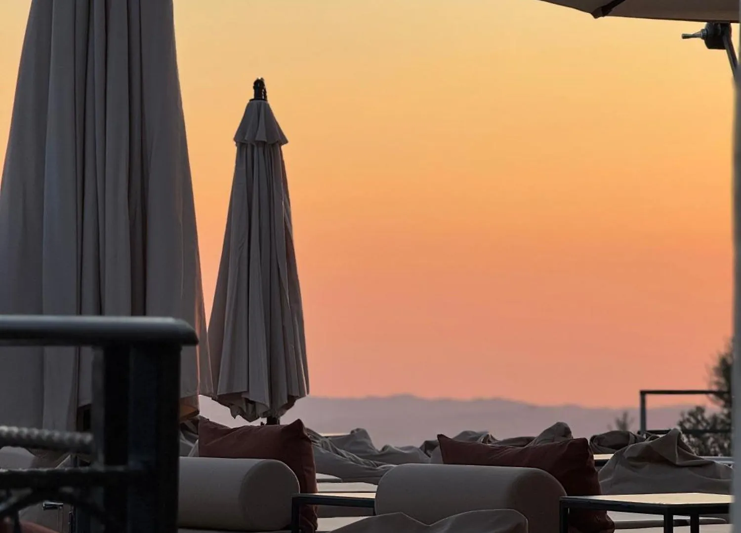 Chateau Fasel Tirana Hotel