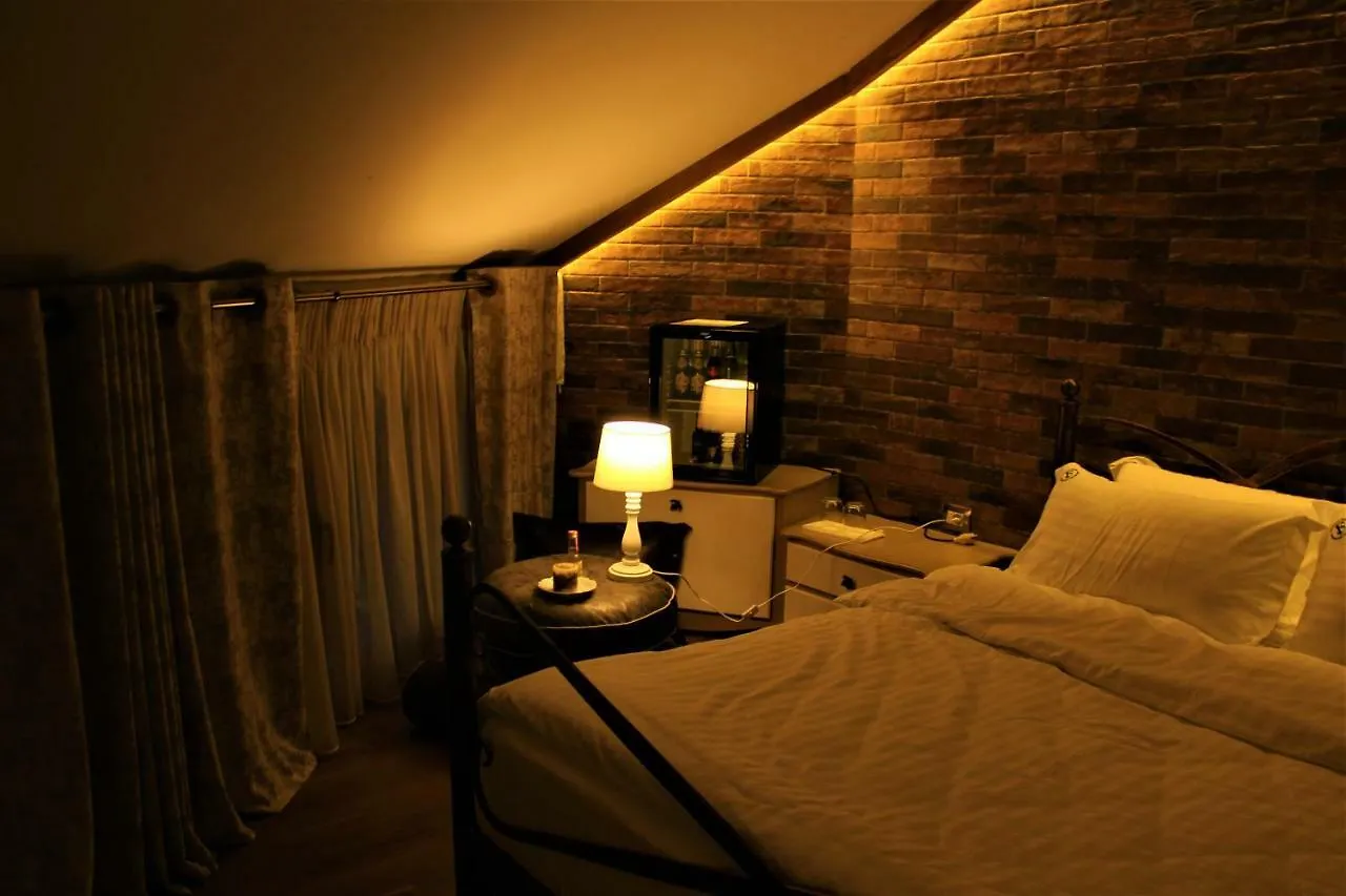 **** Hotel Chateau Fasel Tirana Albania
