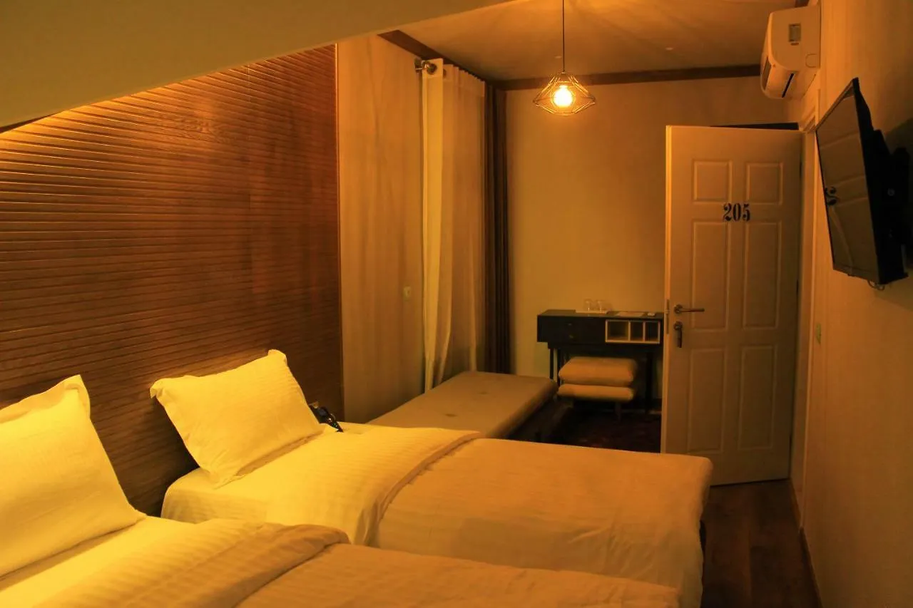 Hotel Chateau Fasel Tirana