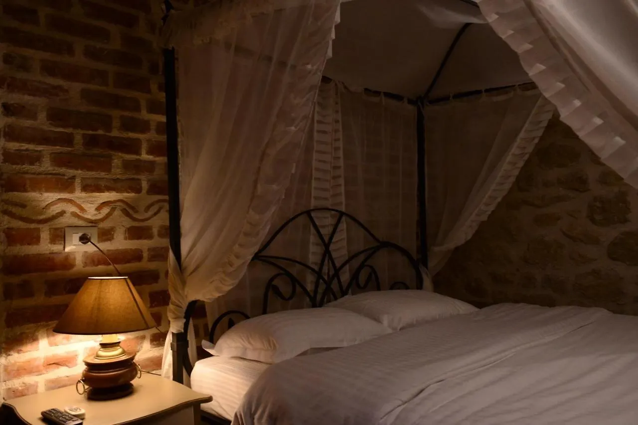 Hotel Chateau Fasel Tirana