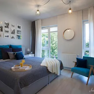 Olszowa 14 By The River Apartment Warsaw
