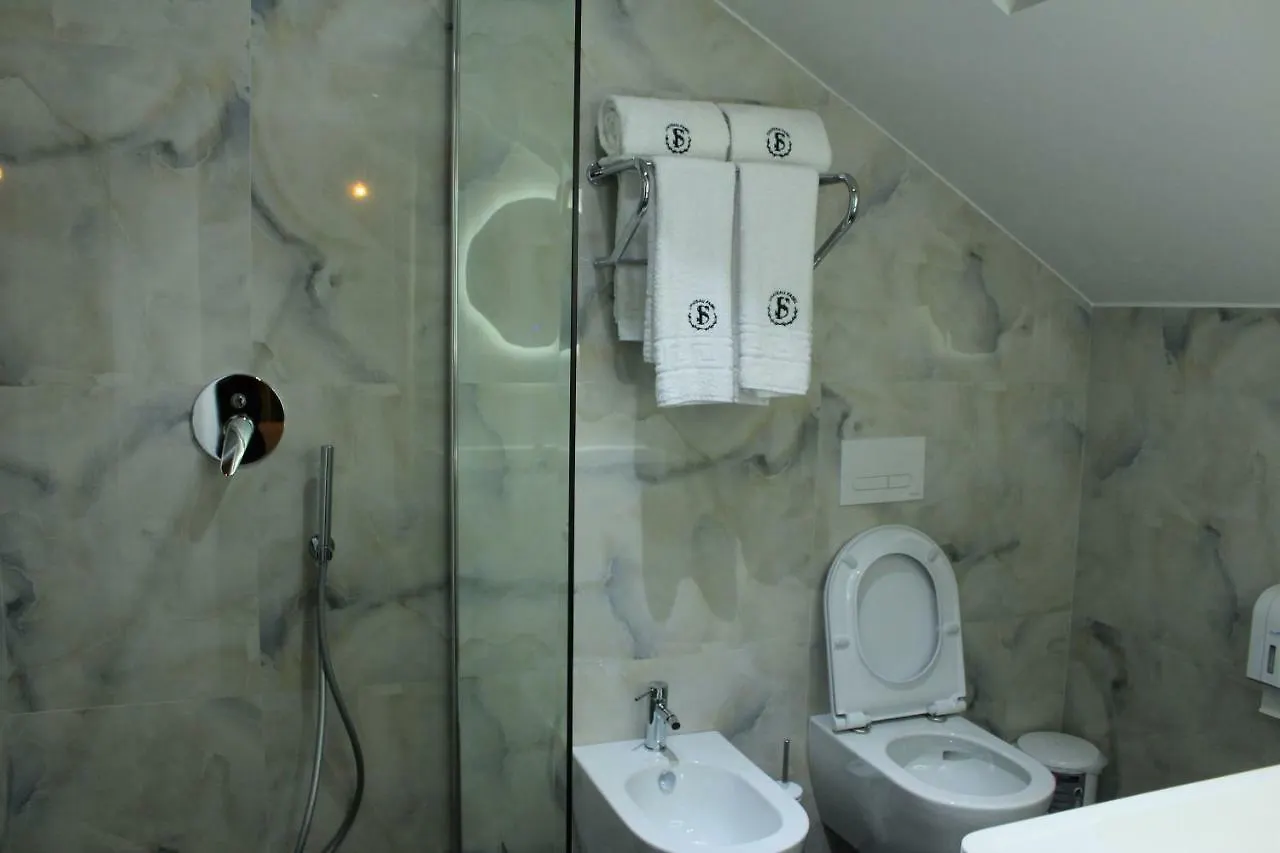 Chateau Fasel Tirana Farm stay